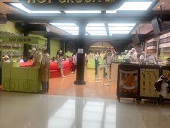 -白玉兰食品甜凤店(合生汇店)