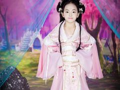 -九月鹰飞汉服摄影工作室