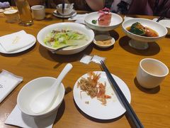 -乐忻皇朝(上海中心大厦店)