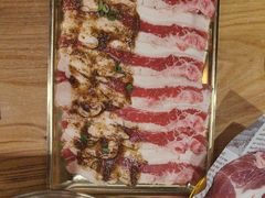 -青瓦餐厅·生鱼片·韩园烤肉(西塔店)