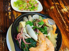 海鲜砂锅-万和春排骨砂锅米饭(湖北路店)