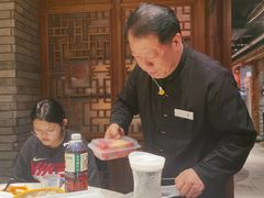 -京味斋·北京烤鸭(北京南站洋桥店)