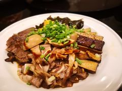黑白切-巷语私房料理(华一实业大厦店)