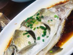 -亚哈饭店(梅园新村小区店)