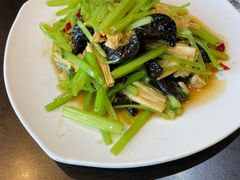 -老牌坊鲁菜名店(美莲广场店)