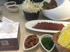 -海上明月海鲜火锅 鲜切牛肉