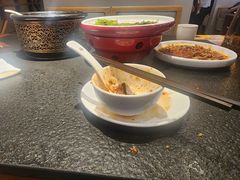 -万重锦·人文川菜馆(骡马市店)