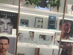 -J-Optical佳视明眼镜·蔡司视觉(青岛金茂览秀城店)