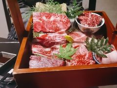 -山川小町·极番烧肉(新地假日广场店)