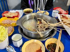 -马路边边·成都串串(翠柏路店)