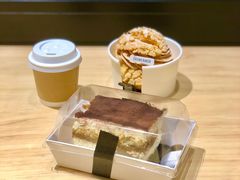 开心果泡芙-DRUNK BAKER(上海陕康里店)