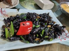 山吭螺-桃姐农庄老字号(从化温泉店)