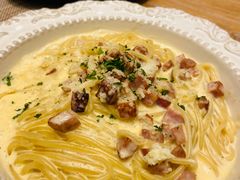 -玛格萝妮比萨屋(四平店)