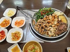 -大福黄牛料理·韩式烤肉·黄牛肥肠·酱蟹