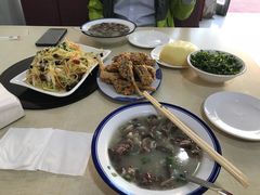 -何记羊汤馆(丽水佳源店)