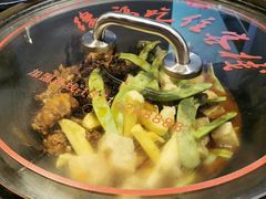 -缘福乡村铁锅炖民宿(八达岭店)