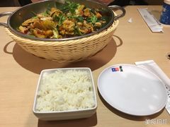 -拿渡麻辣香锅(世茂广场·工三店)