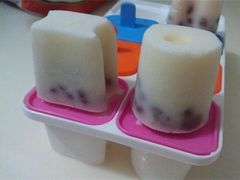 -詹爷爷乌节路街头冰淇淋