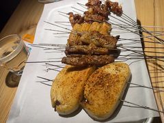 -1910老鲁味海鲜·戳子肉·青岛菜(金沙滩店)