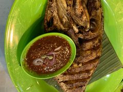 烤鸡鱼-明记烧鱼美味店