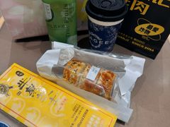 -好利来(上海长宁龙之梦店)