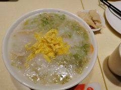 招牌艇仔粥-龙记烧腊茶餐厅(常德路店)