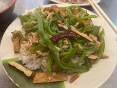 青椒干子肉丝饭-易记皮肚面(明瓦廊店)