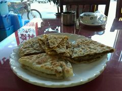 -溢心园香河肉饼总店