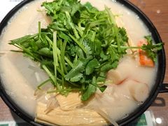 -肥汁米蘭香港米线(定西路店)