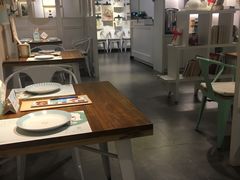 -鸿通城购物中心