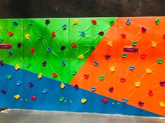 -VFSC极限蹦床主题公园(乐园道彩悦城阳光店)