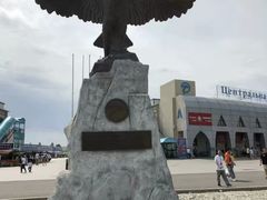 -霍尔果斯国门景区