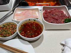 -海底捞火锅鲜切牛肉主题店(长寿路店)