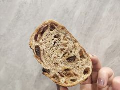 肉桂杂莓干法包-PAPER STONE BAKERY(天环店)
