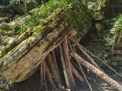 -梭布垭石林景区