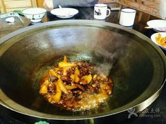 -缘福乡村铁锅炖民宿(八达岭店)