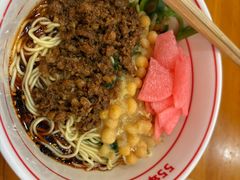 -叶伟胡辣壳面(两路口店)