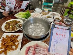 -正能量脆肉鲩火锅