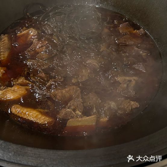 范二铁锅炖(铜煤店)