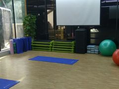 -Liking Fit24小时智能健身(金汇路韩国街店)