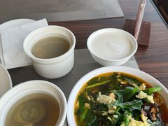 -东方豪景花园酒店·怡景旋转餐厅