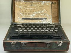 -陆汉斌打字机博物馆