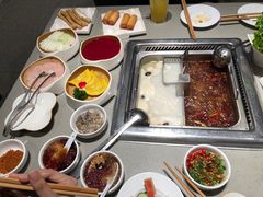 -海底捞火锅(珠影星光城夜宵主题店)