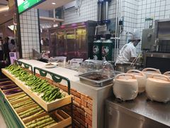 -费大厨辣椒炒肉(吉联MALL店)
