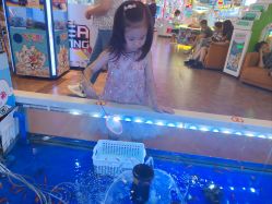 -卡通尼乐园(荟聚中心店)