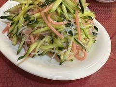 -桃子餐厅·天津菜(王顶堤总店)