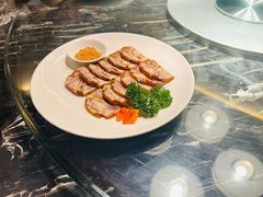 -新白鹿餐厅(百联世纪店)