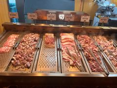 -黑金·寻焰自助百汇·烤肉·火锅(中街店)