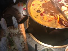 -湊湊火锅·茶憩(新中关购物中心店)