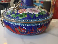 -毛辣果·贵州红酸汤牛肉火锅(西单店)